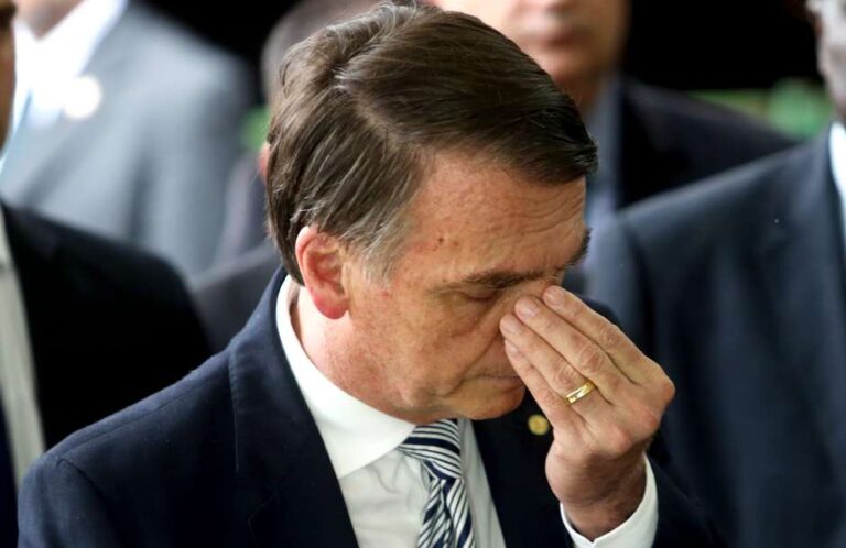 bolsonaro-triste