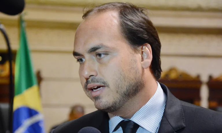 Carlos-Bolsonaro-Foto-Câmara-Rio